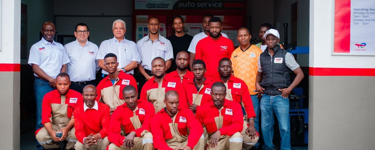 DAS automotive workshop showcasing professional vehicle services